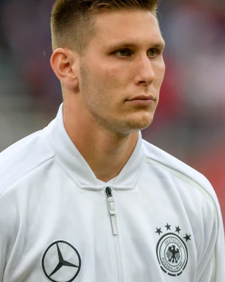 Niklas SUELE