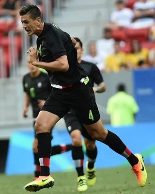 Cesar MONTES