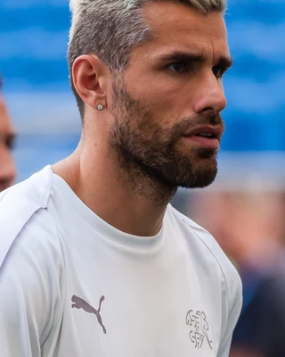 Valon BEHRAMI