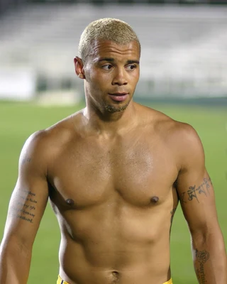 Deon BURTON