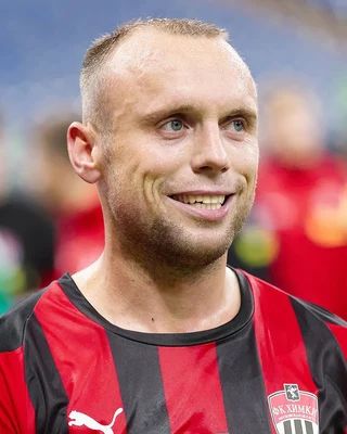 Denis Glushakov