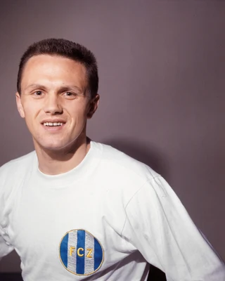 Xavier STIERLI