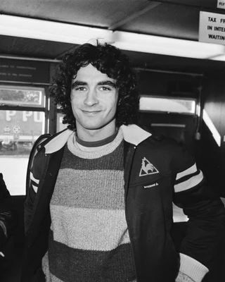 Dominique ROCHETEAU
