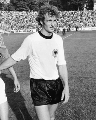 Rainer BONHOF