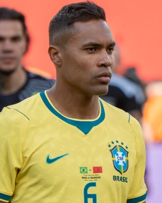 ALEX SANDRO