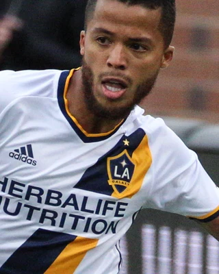 Giovani DOS SANTOS